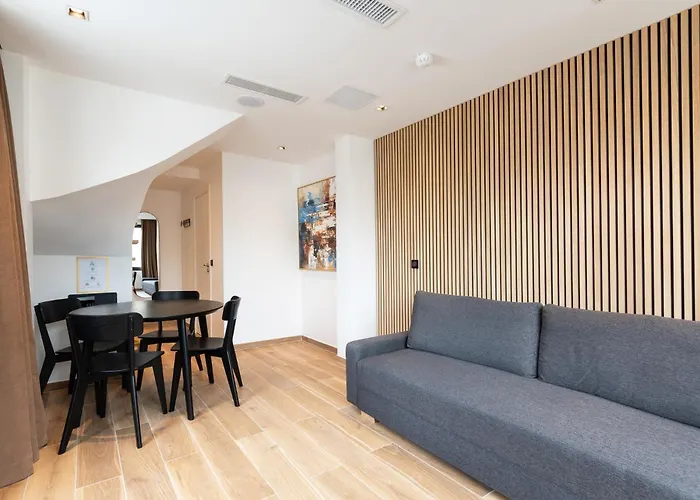 Les Suites HCR Paris